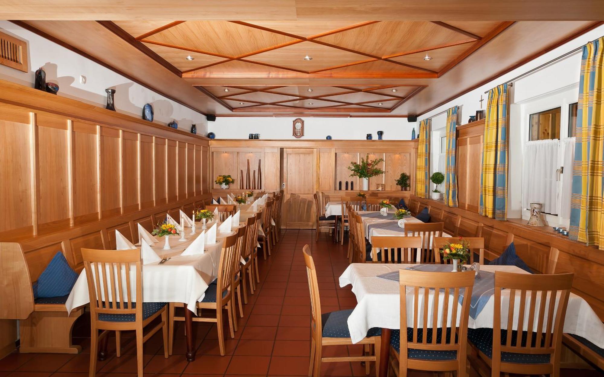 Hotel Gasthof Stocker 우베르트라우블링 외부 사진