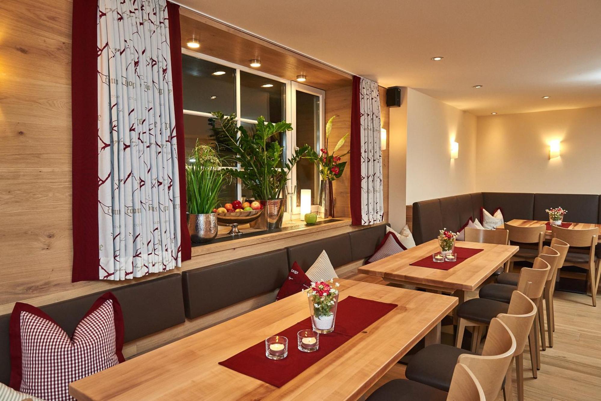 Hotel Gasthof Stocker 우베르트라우블링 외부 사진